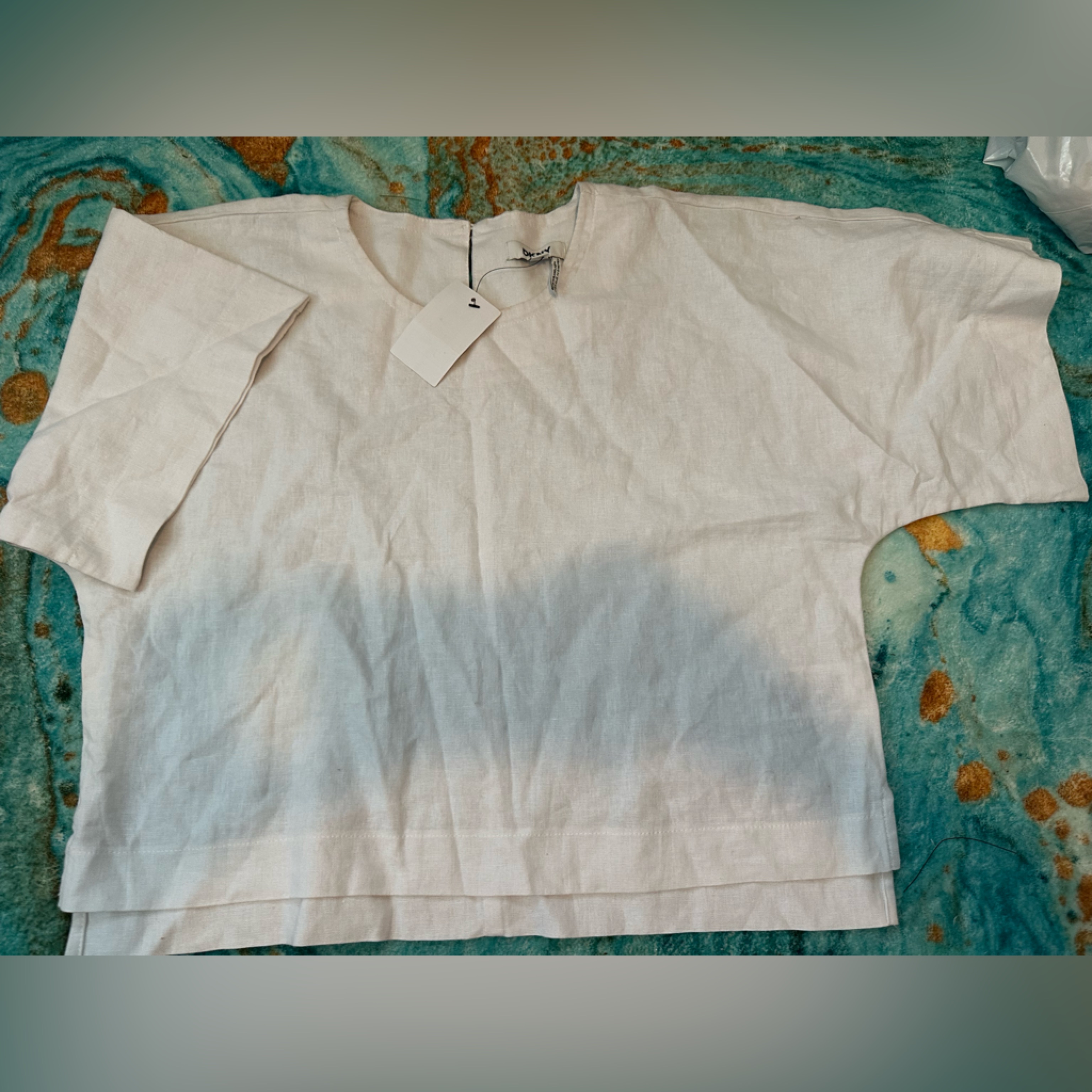 Nwt! Dkny Cream Short Sleeve Tee Size Small